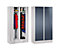 Wolf Stahlschrank - Kleiderschrank breit, mit Bodensockel - Türen lichtblau RAL 5012, Korpus lichtgrau RAL 7035